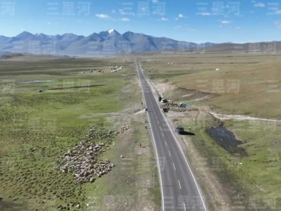 新疆交通巨变谱写向西开放新篇章