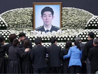 怎么看韩国海警李宰硕离世与志愿军烈士遗骸回国？