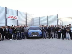 江淮汽车有限公司,绿色出行引领者，创新驱动未来