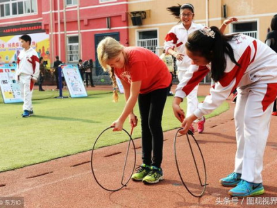 滚铁圈的游戏叫什么,童年的快乐回忆与运动精神的传承