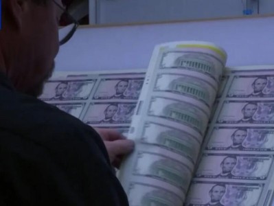 美国联邦政府资金将在30日耗尽，美政府面临“停摆”倒计时，两党依旧争论难休