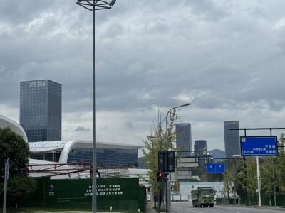 交付量暴涨10倍，新石器无人车商业化迎来爆发